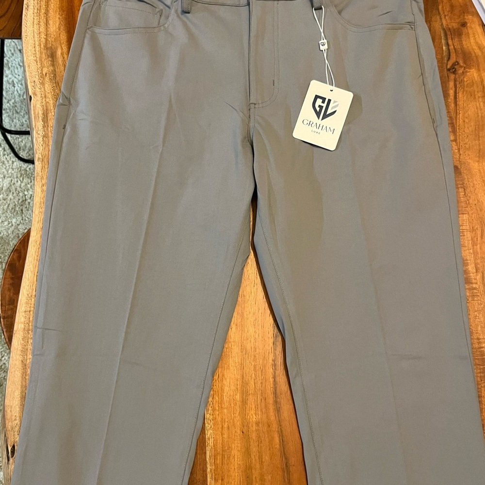 Graham Luxe golf pants. Size 34x32